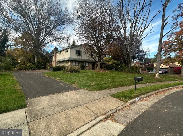 3750 Wheatsheaf Rd, Huntingdon Valley, PA 19006