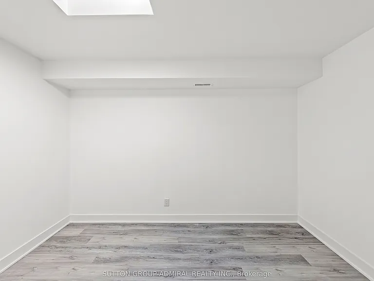 1305 Saint Clair Ave W #1-4 — Photo 8