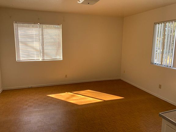 2nd image of 946 Park Ave #12