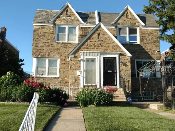 1229 Knorr St, Philadelphia, PA 19111