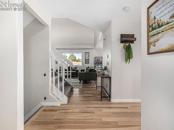 4th image of 4885 Eckert St
