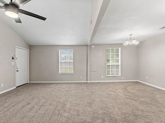 5th image of 4109 Katy Dr