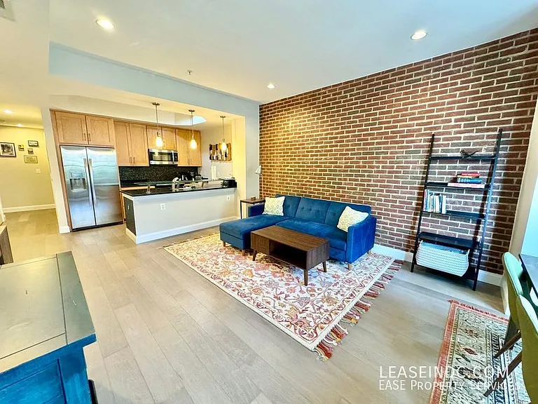 410 M St NW #2 — Photo 2