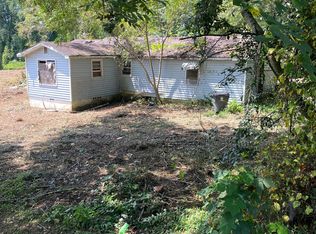 310 Pine Cir, Bowdon, GA 30108