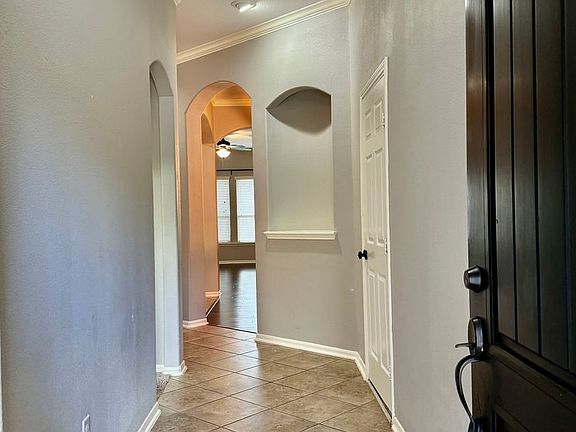 2nd image of 28019 Canyon Wren Dr