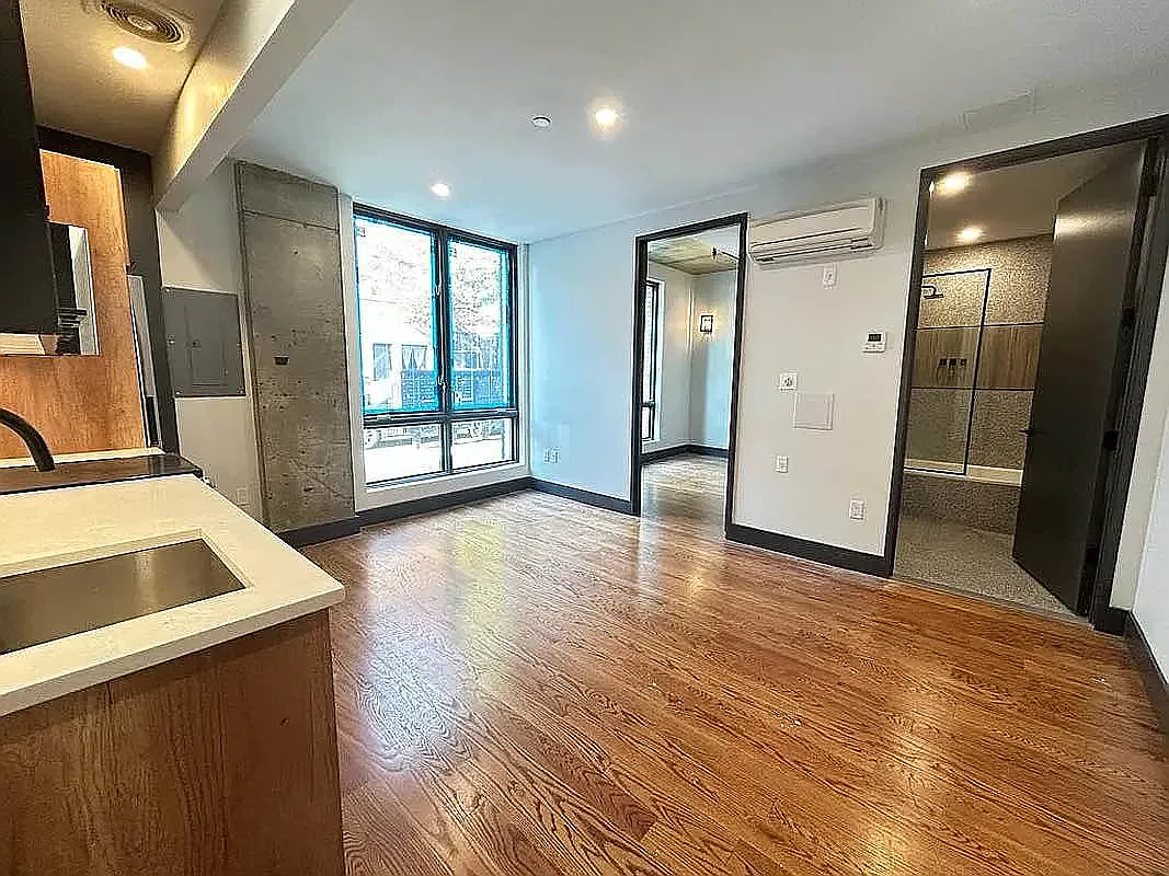 148 Bleecker Street — Photo 3