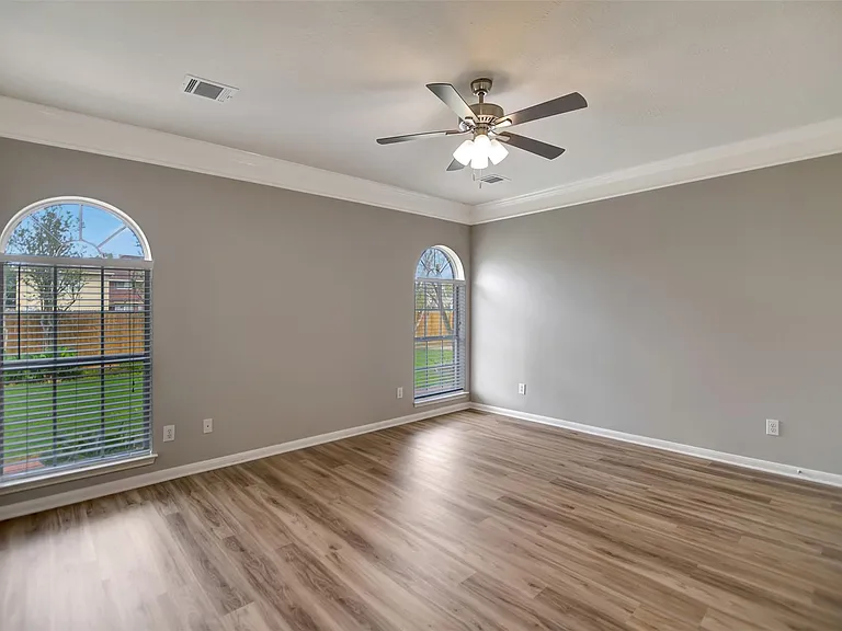 1709 Orlando St — Photo 23