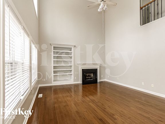 4th image of 152 Longboat Rd