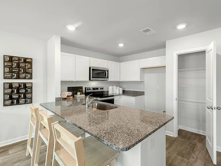4214 High Glen Dr — Photo 5