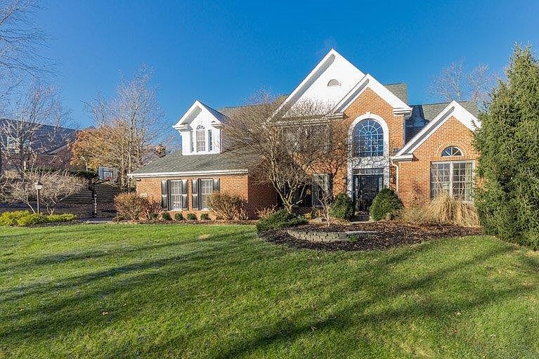 1st image of 7604 Overlook Hills Ln