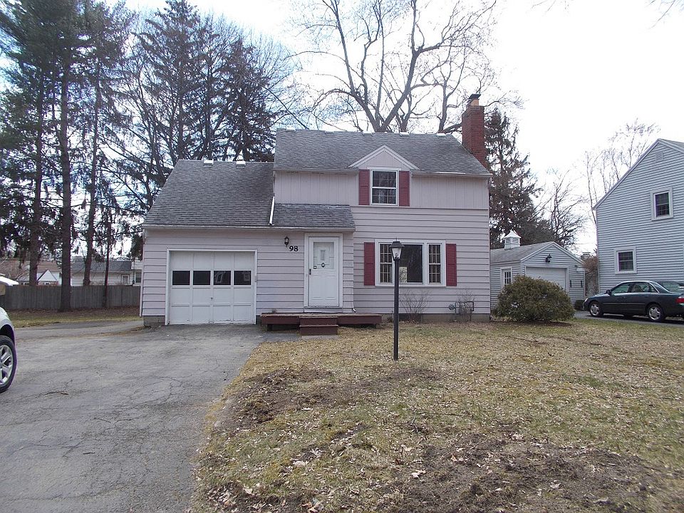 1st image of 98 Briar Ln