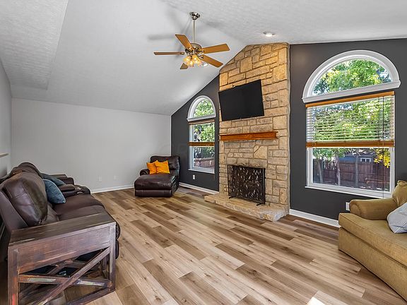 5th image of 3754 Amerine Ln