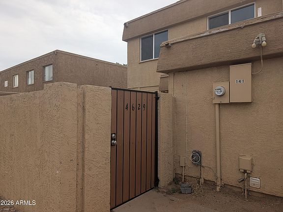 2nd image of 4629 E Southgate Avenue