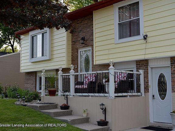3rd image of 3948 Gilford Cir