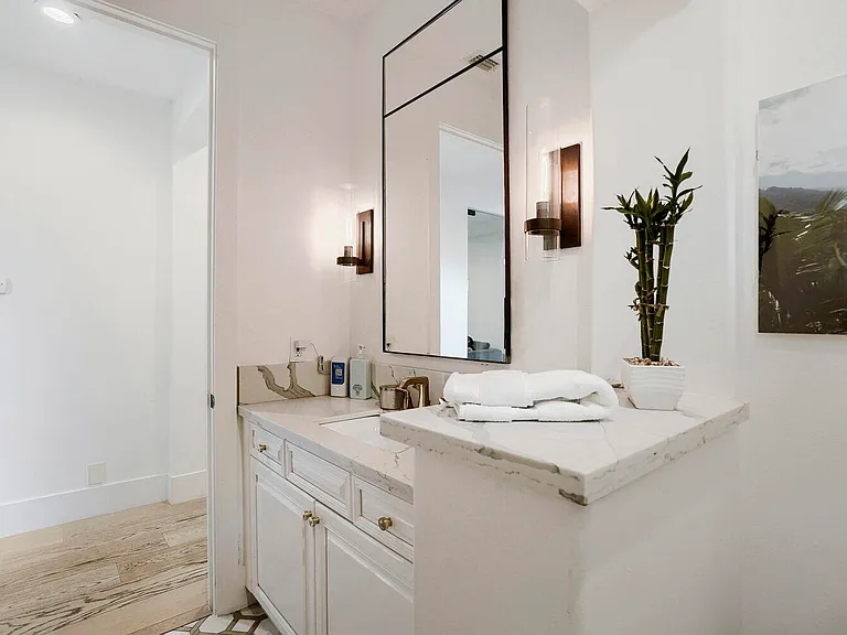 6179 Via Venetia S — Photo 14