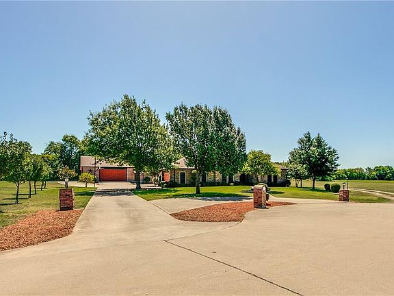 4th image of 279 Hailee Dr