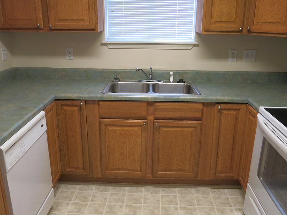 1st image of 1404 Northlake Dr