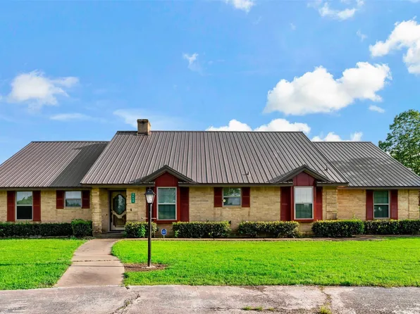 3450 Clement Rd, Paris, TX 75462
