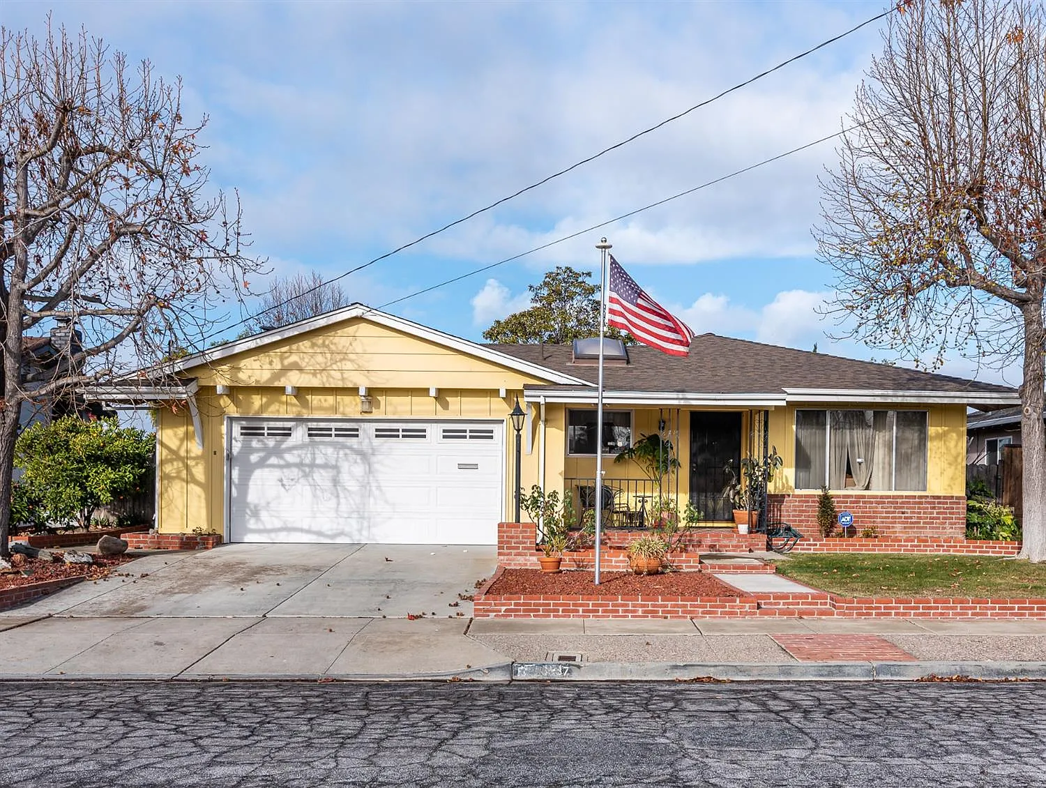 6387 Marguerite Dr photo 1