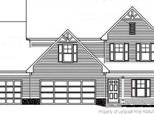 3906 Barnsdale Dr, Wade, NC 28395