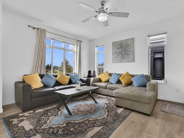 15255 Sitka Dr #79, Surrey, BC V3S 0B1