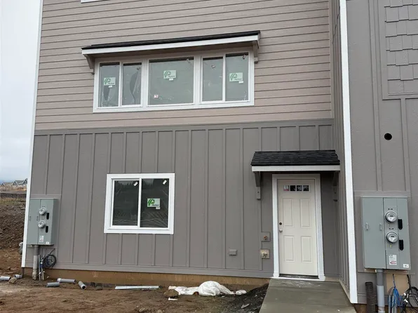 1369 Edington, Moscow, ID 83843