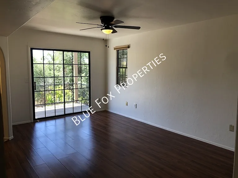 759 W Clear Creek Way — Photo 11
