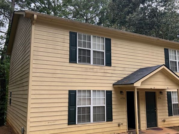 4754 Chariot Dr