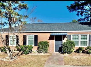 36302 N McMillan Ave, Lumberton, NC 28358