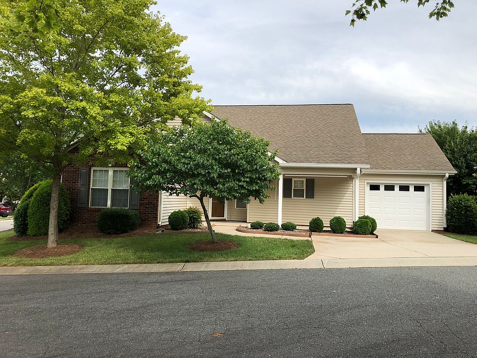 1st image of 197 Oak Village Pkwy #199