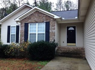 596 Bernard Couch Dr, Anniston, AL 36207