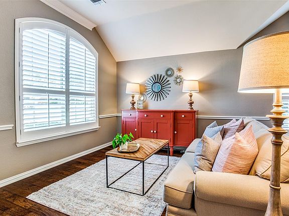 4th image of 8605 Prescott Cir