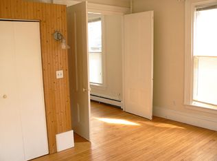 11 Prentiss St APT A, Bangor, ME 04401