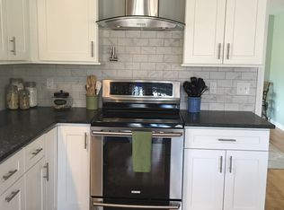 23 Dimmock Rd, Waterford, CT 06385