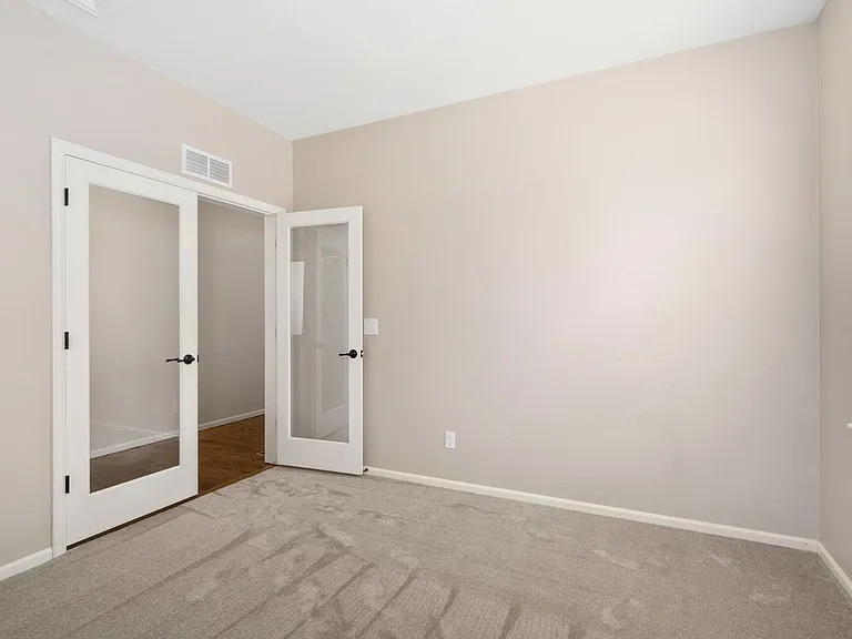 4002 Wild Elm Way — Photo 33