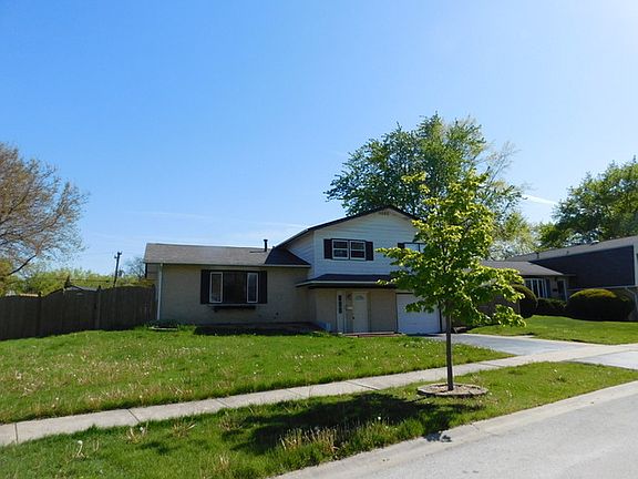 2nd image of 6255 Arcadia Dr