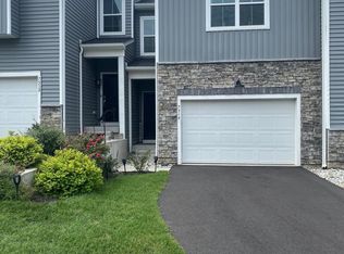 7514 Clayton Ave, Coopersburg, PA 18036