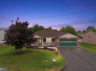 202 Russelcroft Rd, Winchester, VA 22601