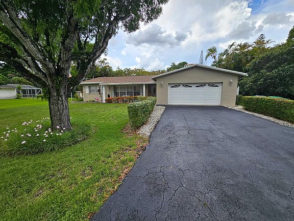 2nd image of 11500 SW 3rd Street