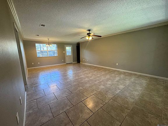 4th image of 5151 Bangor Dr