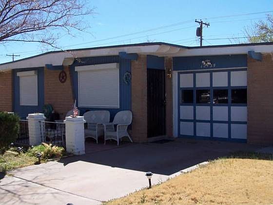 1st image of 10439 Kendall St