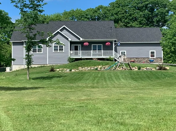 43 Tegans Way, Bowdoinham, ME 04008