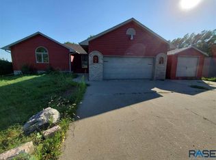 27321 Atkins Pl, Tea, SD 57064