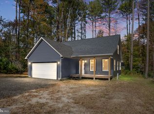 191 Woodbine Dr, Colonial Beach, VA