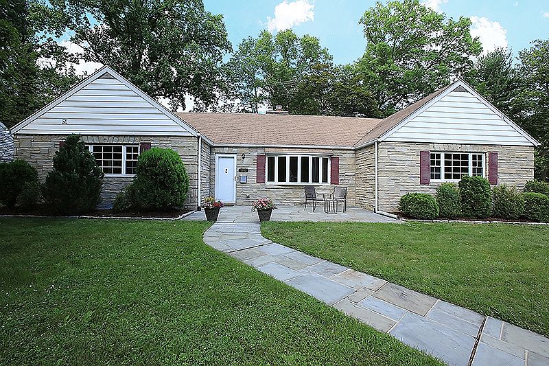 1593 Lamberts Mill Rd, Scotch Plains, NJ 07076 Zillow