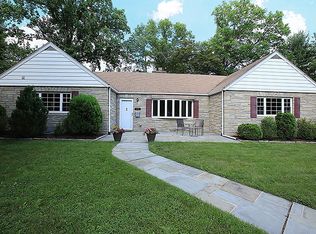 1593 Lamberts Mill Rd, Scotch Plains, NJ 07076