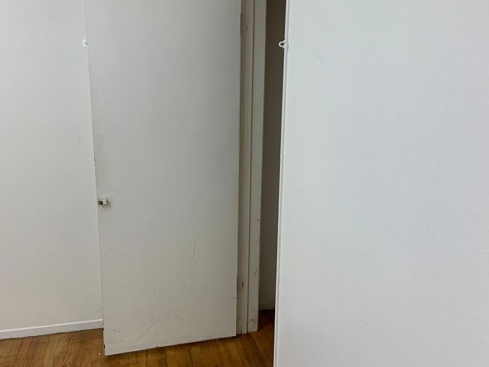 1st image of 12737 Mitchell Ave #1