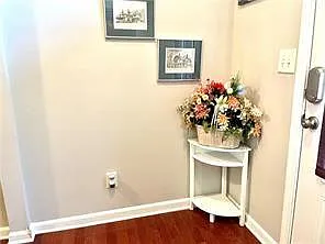 2068 Executive Dr — Photo 3