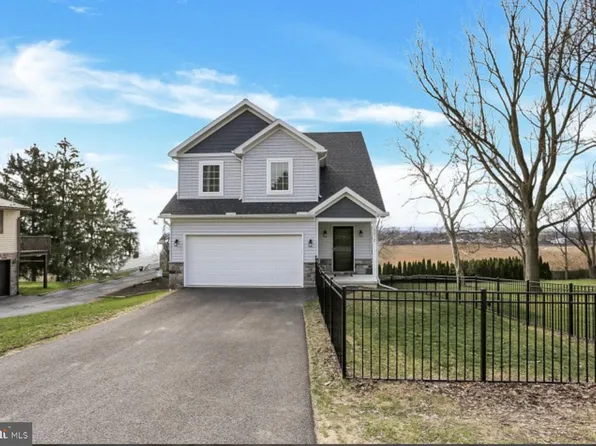 3210 Joyce St, Lebanon, PA 17042