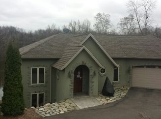 5966 Blackberry Trl, Inver Grove Heights, MN 55076